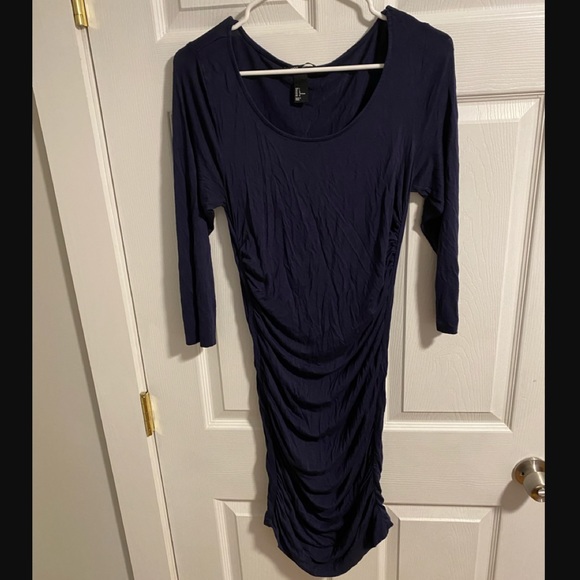 H&M Dresses & Skirts - Long Sleeve Body Con Dress